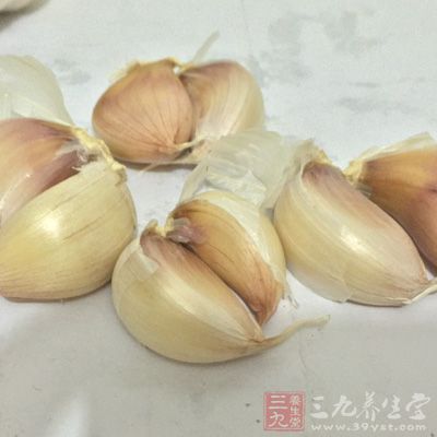 这类蔬菜包括大蒜、洋葱、韭菜、大葱等