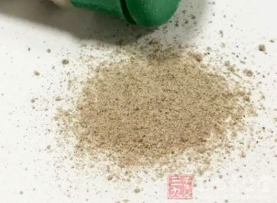 黑胡椒、米酒盐、姜片糖、辣椒粉