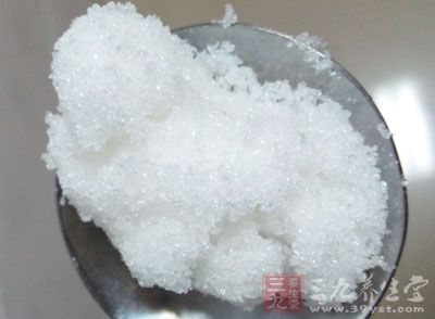 紅薯1個(gè)(約250g)，芝士1片，黃油25g，白糖20g，牛奶30ml