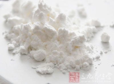 牛奶100ML，糖15克，面粉15克，粟粉20克，淀粉15克