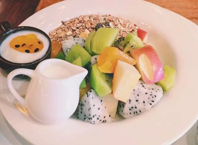 美味及多样化,营养丰富,但不能太饱 美味及多样化,营养丰富,但不能太饱