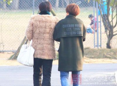 女命里伤官和正官同时出现 女命里伤官和正官同时出现