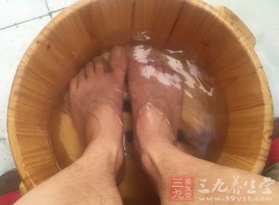 足部要特别注意保暖