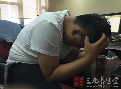 面对压力与精神紧张等,也矢口否认说这不是病 面对压力与精神紧张等,也矢口否认说“这不是病
