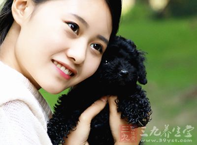 则可使患者在短时间内丢失大量血液而导致严重贫血