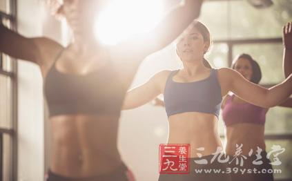 <em>男生戴胸罩上学</em>海报素材 - 男生扒女生胸罩的视