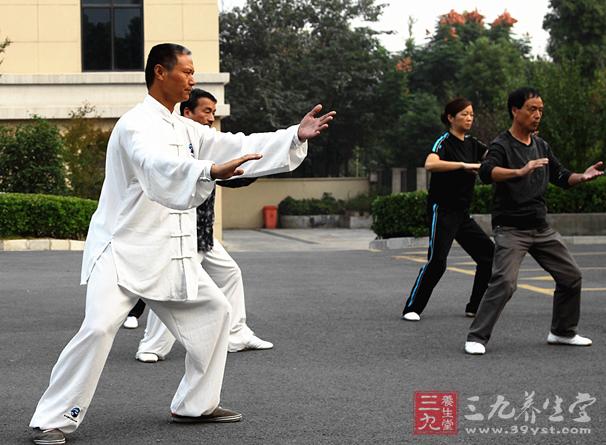 孙氏太极拳73式教学 背向演示带口令教学