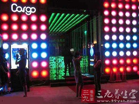 揭秘熬夜熬出的恐怖后果