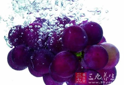 黑色水果有哪些 女人必吃的4大黑色水果