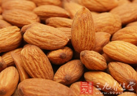 常吃杏仁可养心肺