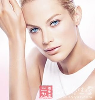 科学养生 每天搓这吧个部位可以预防衰老