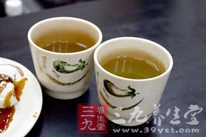 绿茶 美容养颜的护肤功效