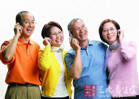 “悲秋”不宜心脑血管健康 及时调整情绪