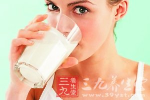 患骨质疏松不只需补钙