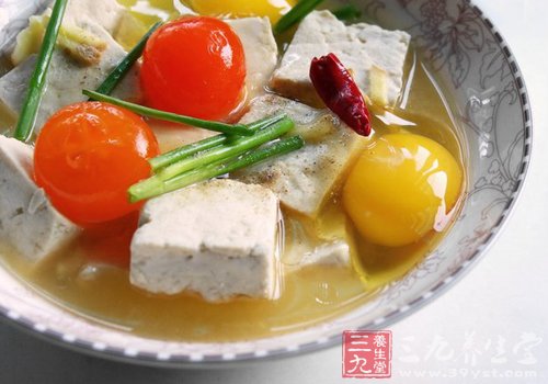 豆腐好不要和菠菜搭配在一起吃