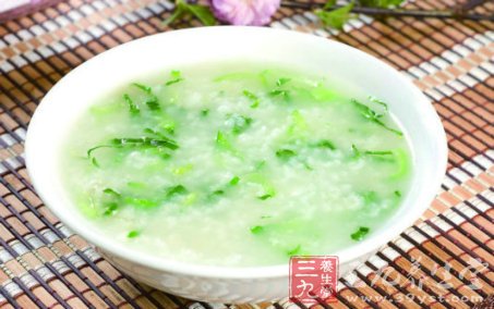 5款美味菜肴赶走恼人头屑