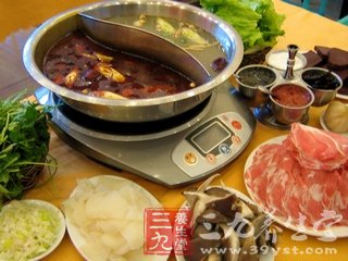 小心美味火锅吃出前列腺炎