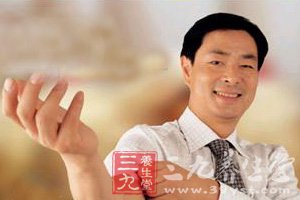 献血后如何保护针眼