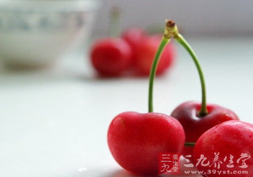 美容效果超强的八种健康果汁！