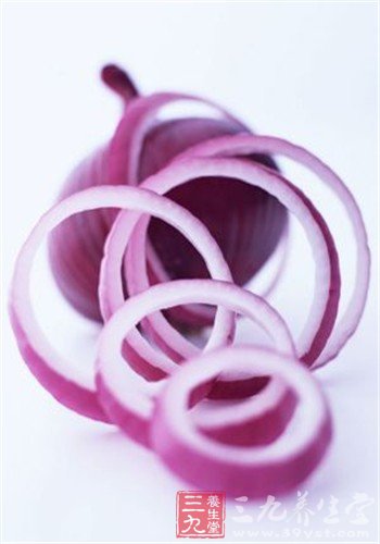 洋葱清血 女人25岁后必吃三种抗衰老蔬菜