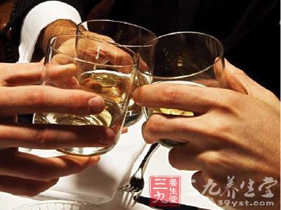 饮食恶习误健康 揪出伤害身体的10个“嫌疑人”