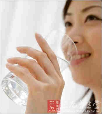 五习惯帮你做个没有皱纹的女人