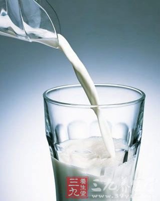 喝牛奶的十种错误方式