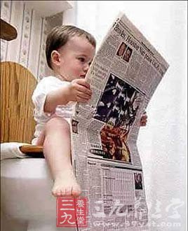 上厕所看报致便秘而猝死