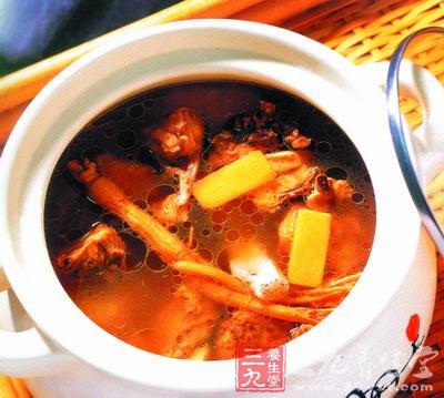 鸡肉可提高免疫力 但鸡翅应少吃