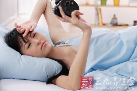 不良睡眠损健康 科学习惯改善失眠