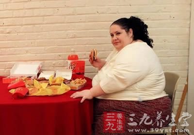暴饮暴食不用怕 中医护胃有良方