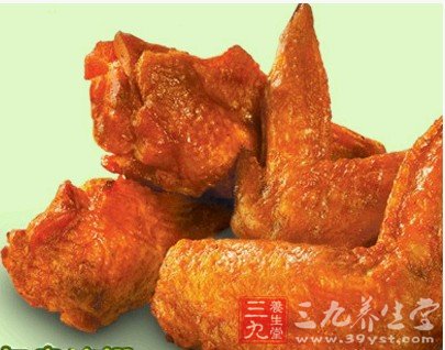 鸡肉可提高免疫力 但鸡翅应少吃