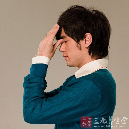 当红明星周杰伦教做规范眼保健操