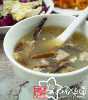 四款特色汤让女人在冬季养颜瘦身又抗寒