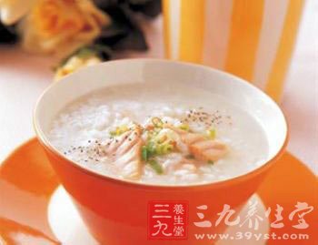 五款药粥缓解胸闷心悸