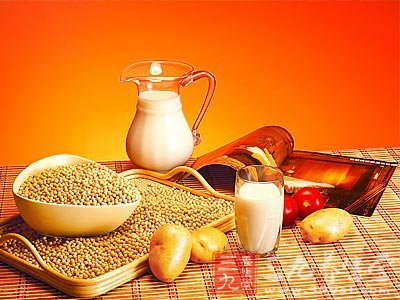 巧用饮食调理 远离抑郁症的困扰