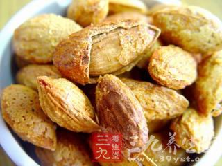 不用担心会发胖 这些宵夜有助睡眠