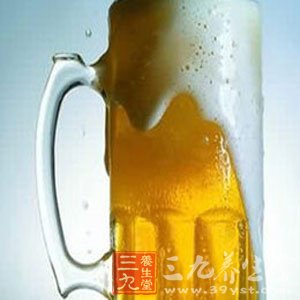 冰镇啤酒不宜过低温