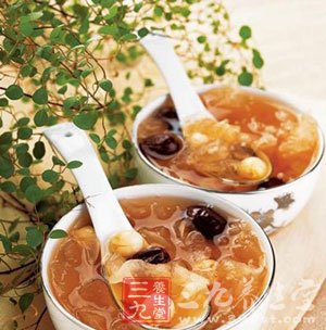 滋养补益 四款失眠食疗方