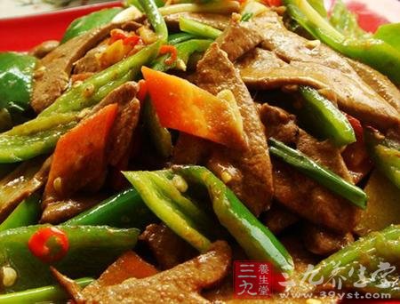 猪肝能缓解冬天手脚冰冷的状况