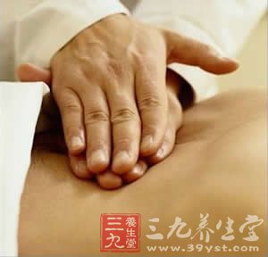 神奇的摩腹养生法