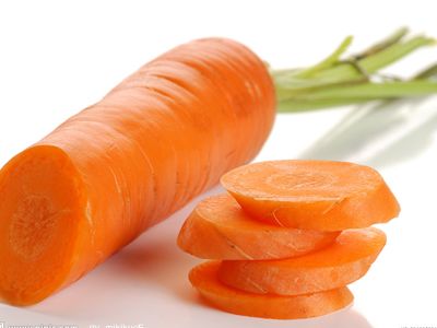 胡萝卜含丰富的胡萝卜素
