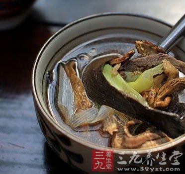 10款美味蘑菇汤 教你轻松煲出来