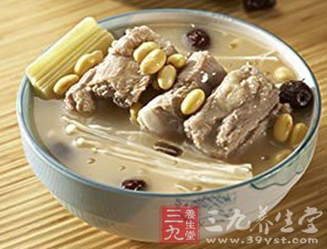 解毒润燥多喝排骨汤