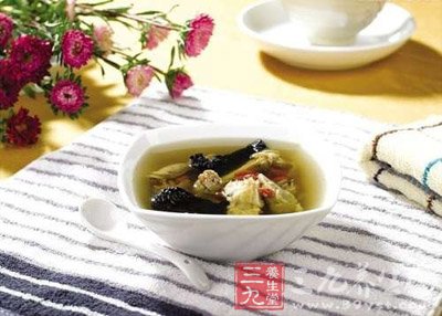 警惕:这10种食物易致病