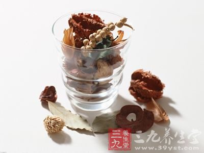 螺蛳食盐敷方