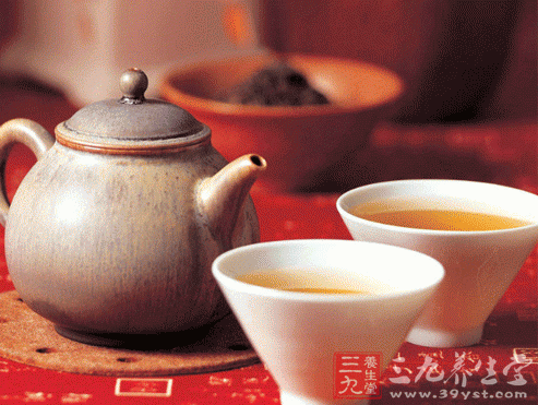 每天上午喝两三杯绿茶抗辐射