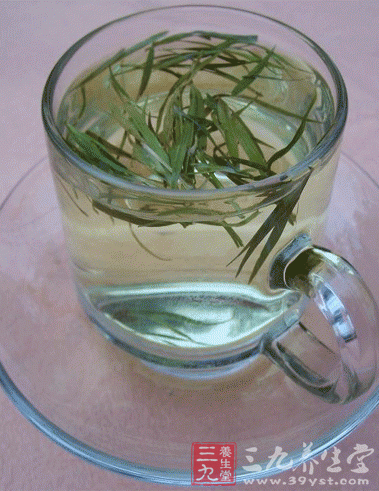 每天上午喝两三杯绿茶抗辐射