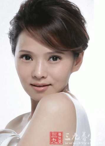 <em>女性更年期</em>保健应从四十<em>开始</em>-三九养生堂