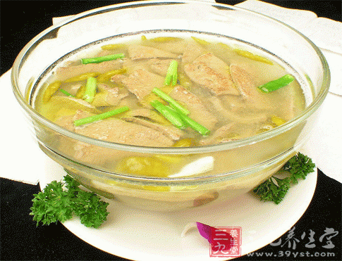 中医饮食春养肝 猪肝汤效果好